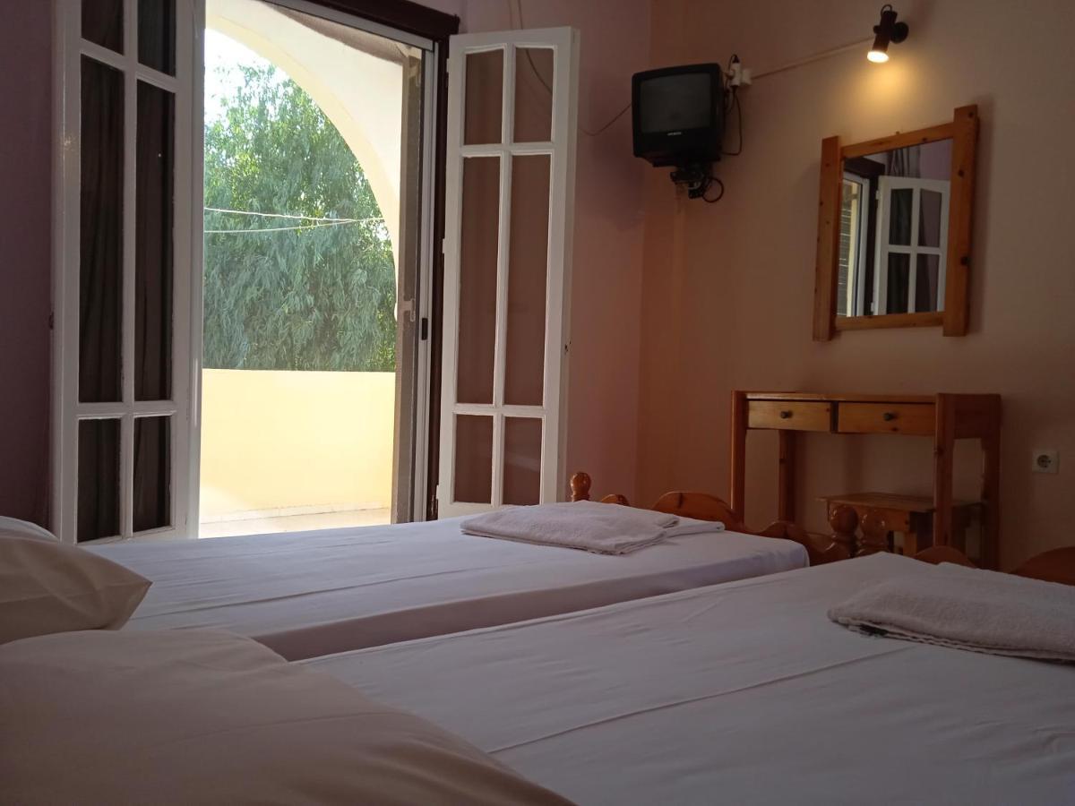 Santa Maria Hotel Vitaládes Екстериор снимка