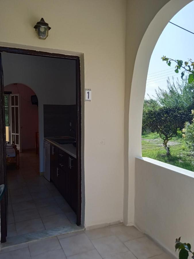 Santa Maria Hotel Vitaládes Екстериор снимка