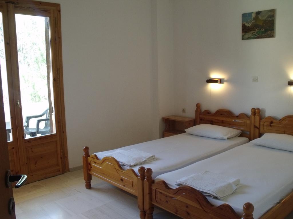 Santa Maria Hotel Vitaládes Стая снимка