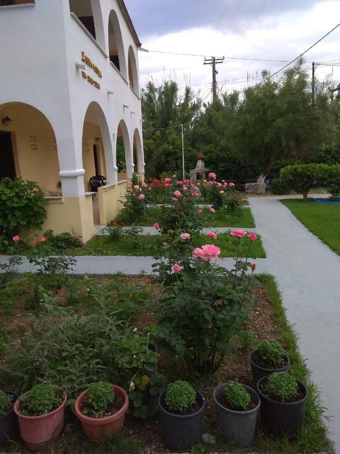 Santa Maria Hotel Vitaládes Екстериор снимка